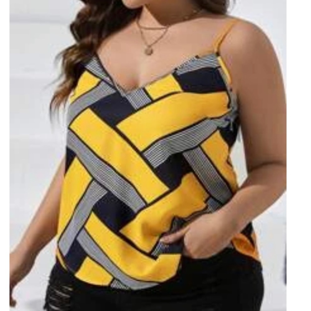Emery Rose brand new women top - Picture 1 of 4